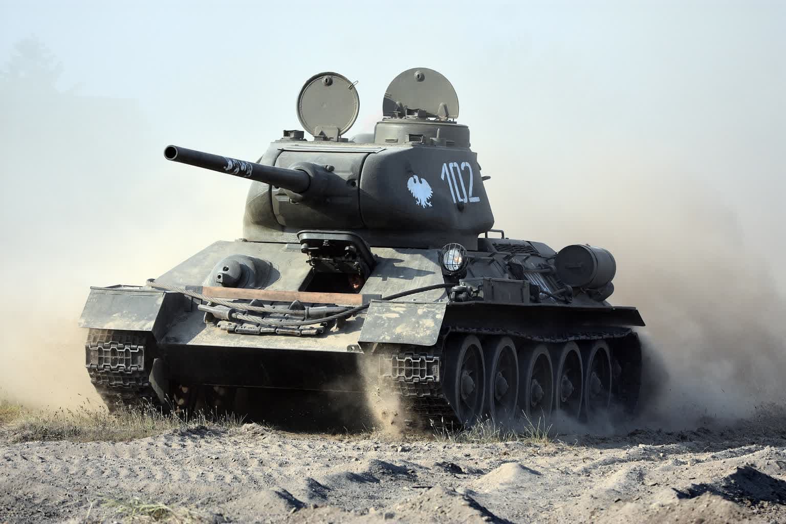 Czołgi T-34 w Żaganiu