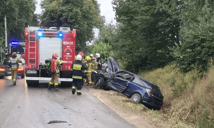 Czołowe zderzenie w Zezulinie Niższym — 19-latek stracił prawo jazdy