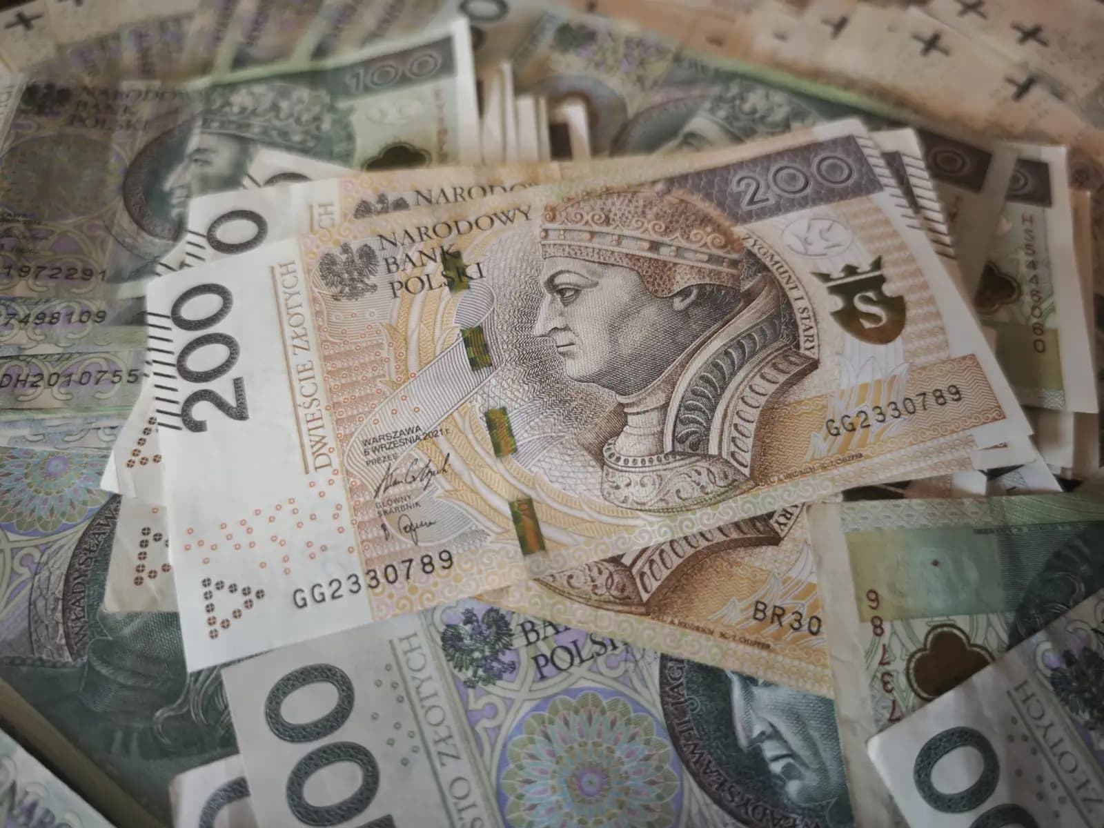 Czternasta emerytura 2026. Wiadomo, ile wyniesie i kto dostanie pełną kwotę