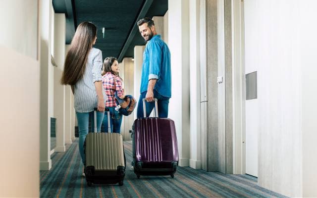Czym możesz się zarazić w hotelu? Te choroby to niechciane „pamiątki” z urlopu. Na to musisz uważać, aby nie zachorować