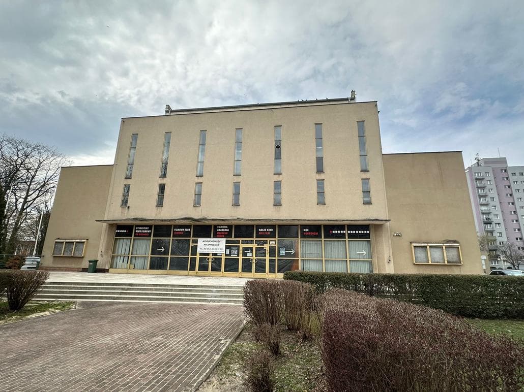 Do czterech razy sztuka? Kino w Ostrowie Wielkopolskim znów na sprzedaż
