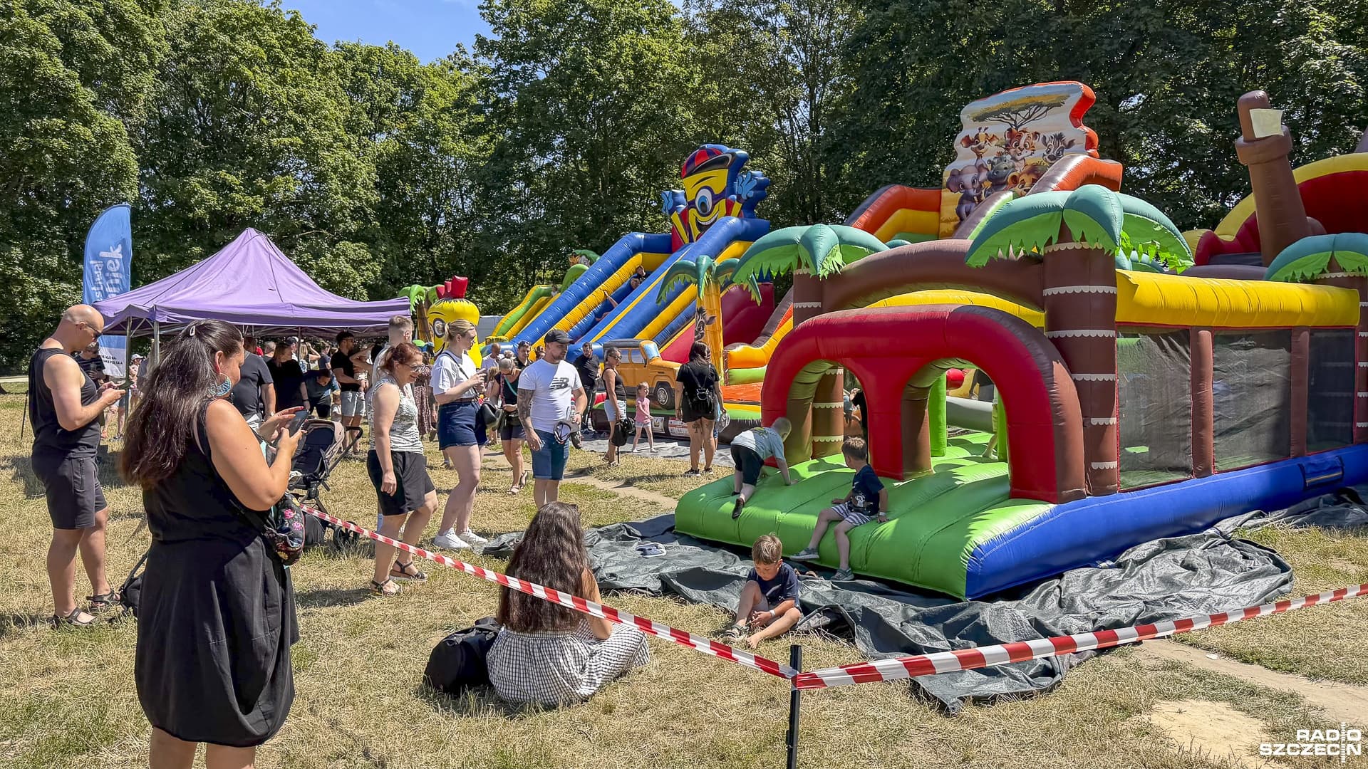 Dobra zabawa i festiwal kolorów na Psiej Polanie
