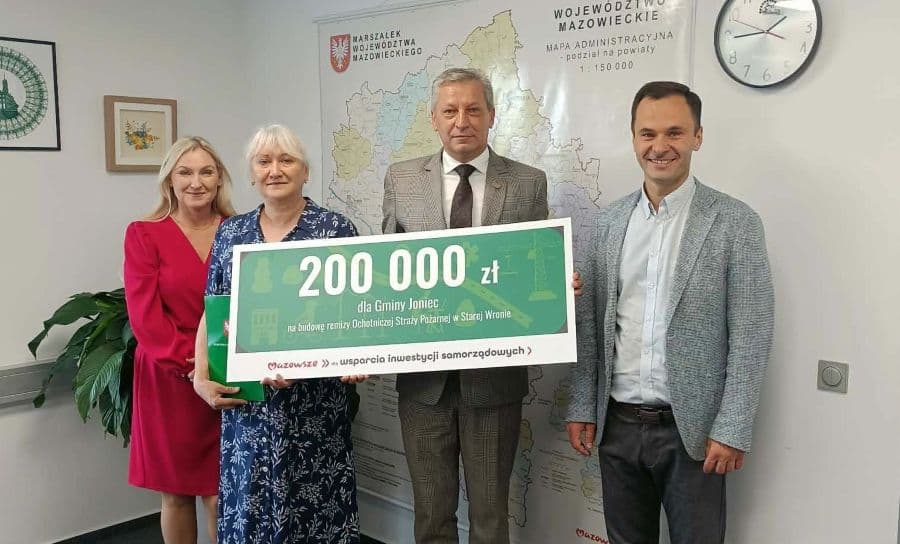Dofinansowanie na budowę remizy w Starej Wronie