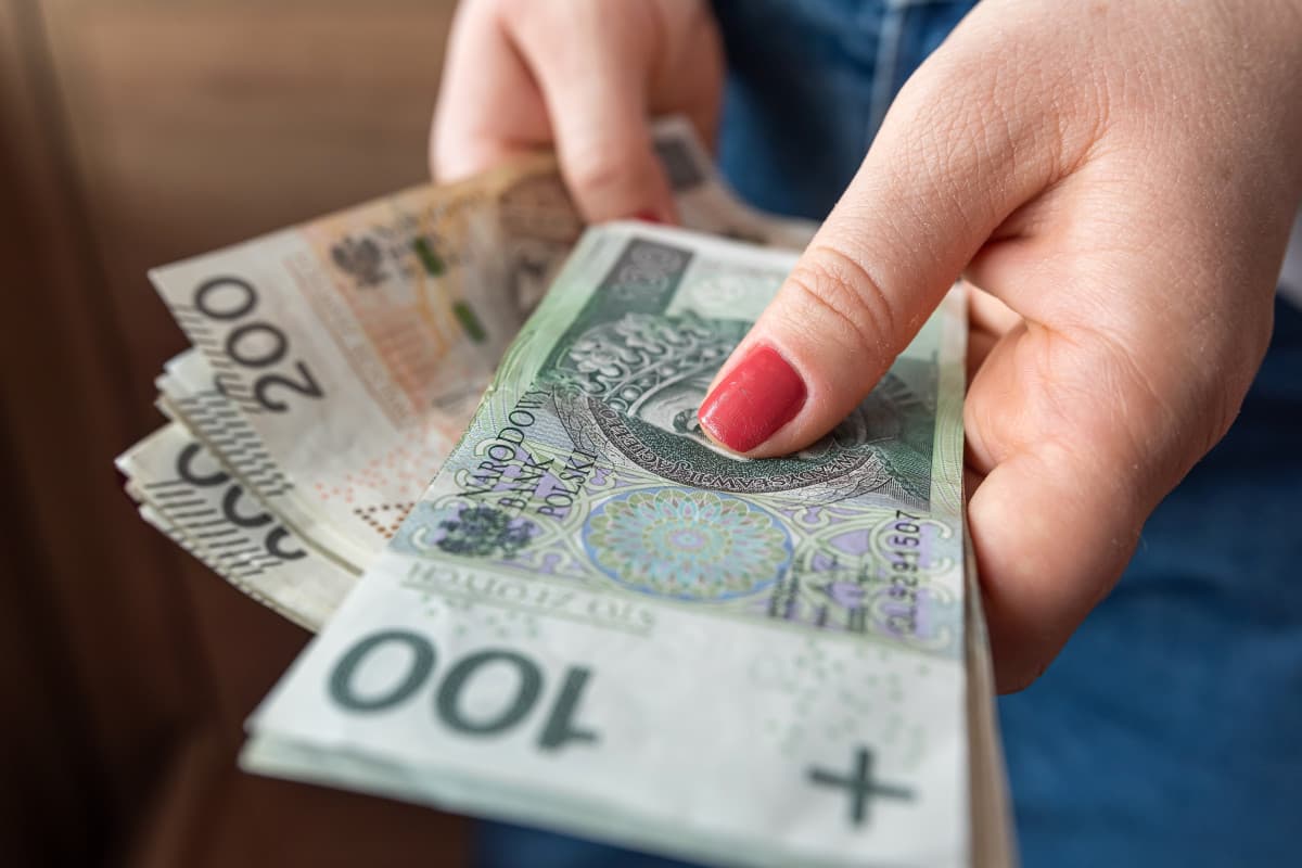 Dopłata 600 zł do urlopu. Rząd ogłosił szczegóły