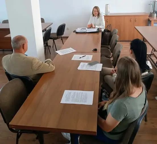 Doradca z PUP Kalisz pomaga biernym zawodowo z gmin Lisków i Stawiszyn