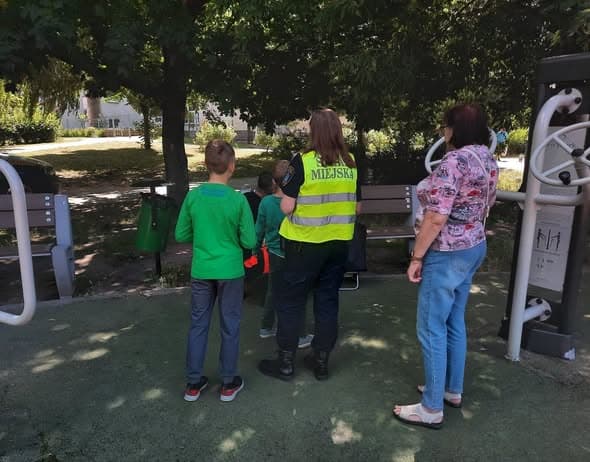 Dwaj chłopcy pomogli uratować starszego pana