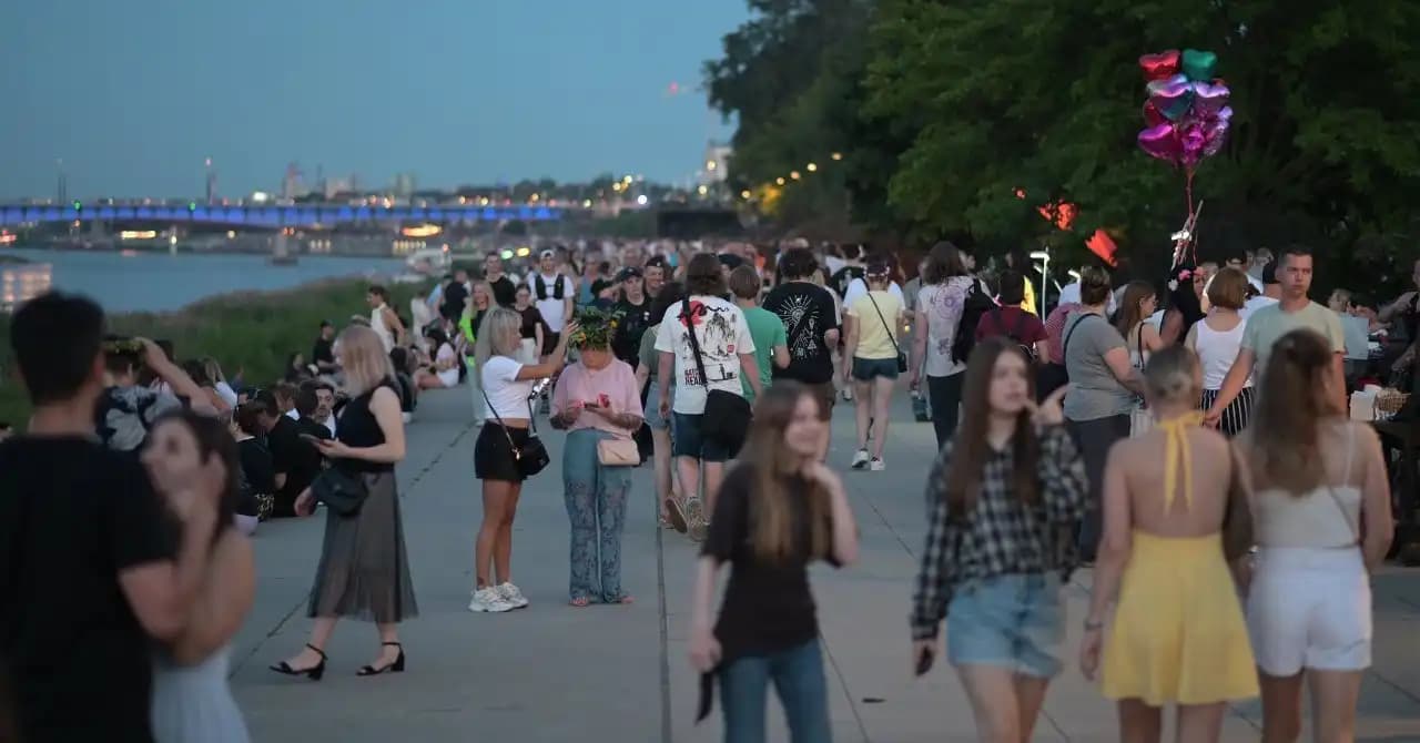 Dwie rozbite głowy w ciągu godziny. Dramatyczna noc na Bulwarach Wiślanych