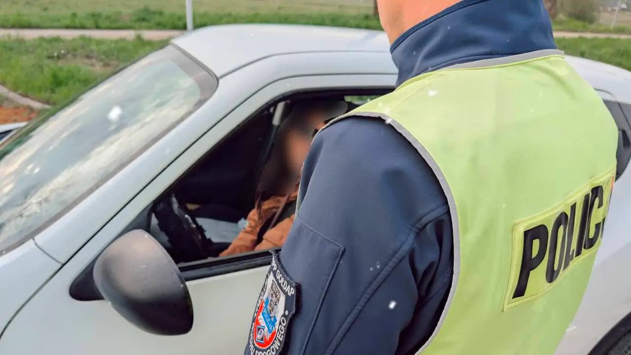 Dwóch mężczyzn kierowało samochodami, choć wcześniej spożywali alkohol