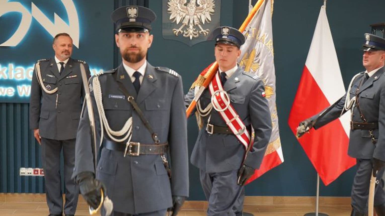 Dyscyplina, mury i pierwsze gwiazdki. Młoda krew zasila kadry więzienia we Włodawie