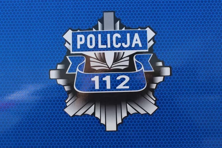 Dziecko znika w kilka sekund. Policja z Tomaszowa ostrzega przed nieuwagą