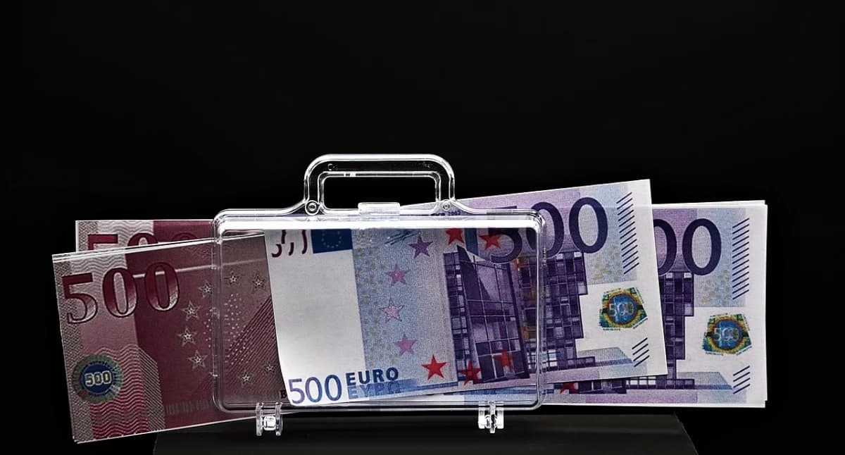 Dzisiaj Polacy uciekają z pętli zadłużenia! Nowe d…