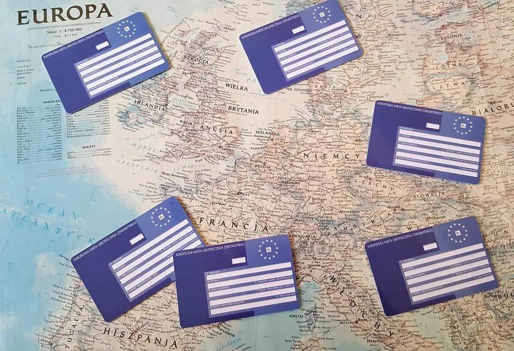 Europejska Karta Ubezpieczenia Zdrowotnego. Warto ją mieć na wakacjach