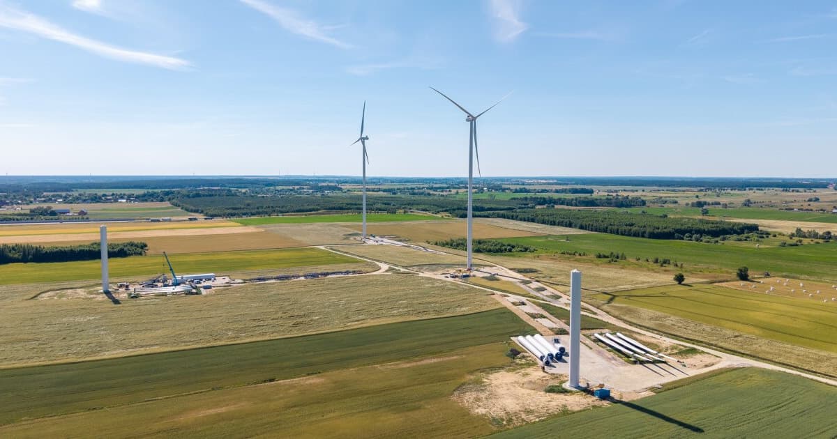 Farma wiatrowa Eurowind Energy w Nowogródku Pomorskim. Koniec budowy planowany ...