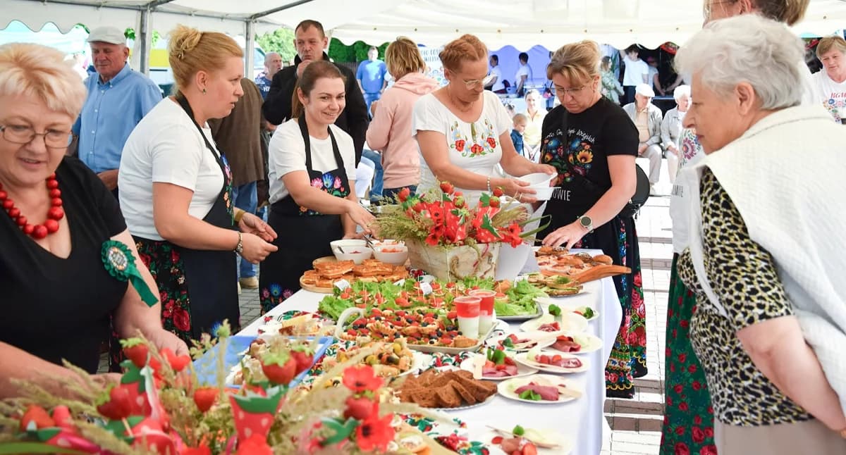 Festiwal Smaków w Borowiu. Kulinarne tradycje, konkurs KGW i regionalne przysmaki