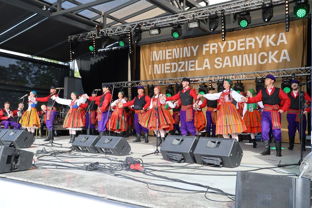Festyn Rodzinny „Razem w Tradycji” w Sannikach, zorganizowany w ramach 56. Niedz...