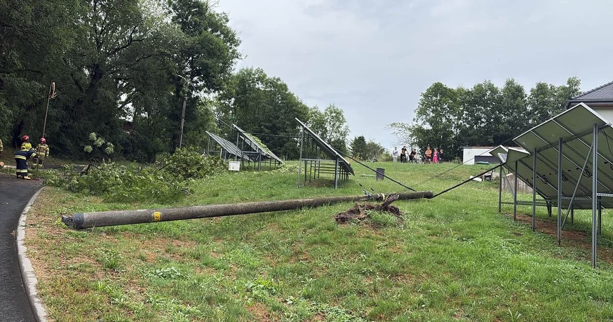Front burzowy nad powiatem strzeleckim. Powalone słupy i zdarzenie na A4