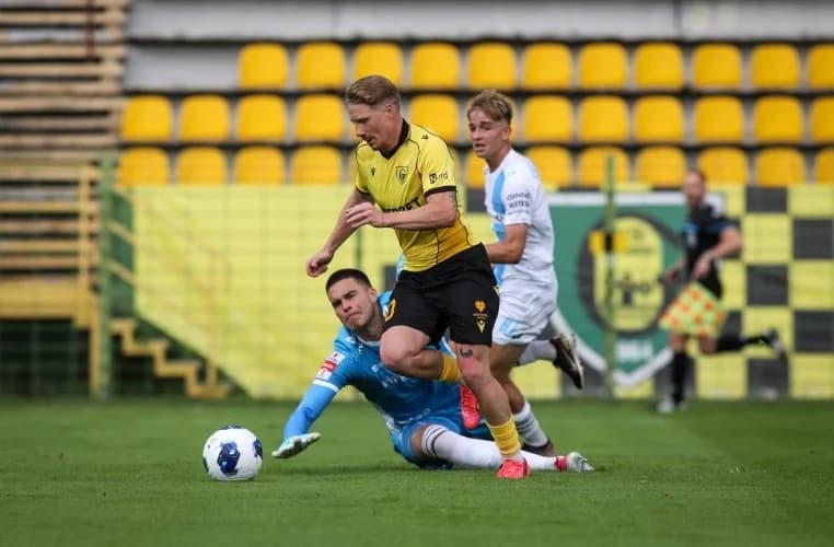 GKS Katowice: Sparing ze Stalą Rzeszów wygrany 3:1 przy Bukowej