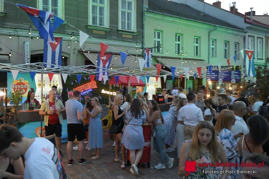 GORĄCY TEMAT Dwa popularne festiwale zawieszone. „Nie możemy pozwolić sobie na bezpłatną formułę” 9 8933