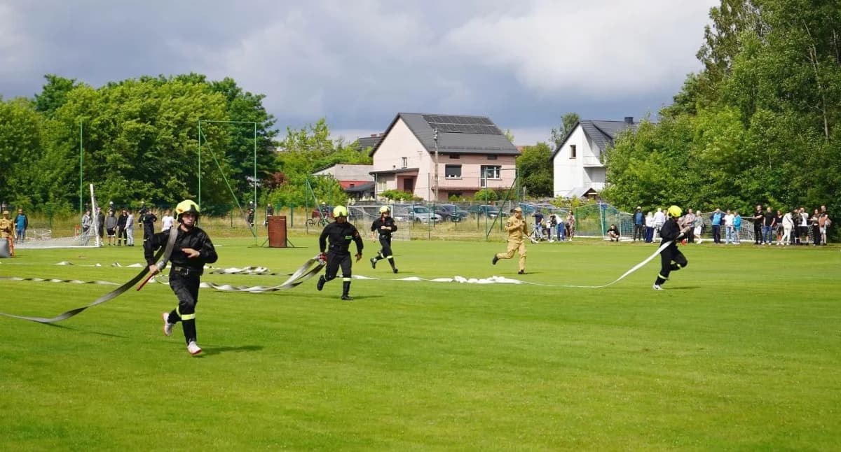 GOWARCZÓW. Miejsko-Gminne Zawody Sportowo-Pożarnicze dla druhów z OSP Skrzyszów!