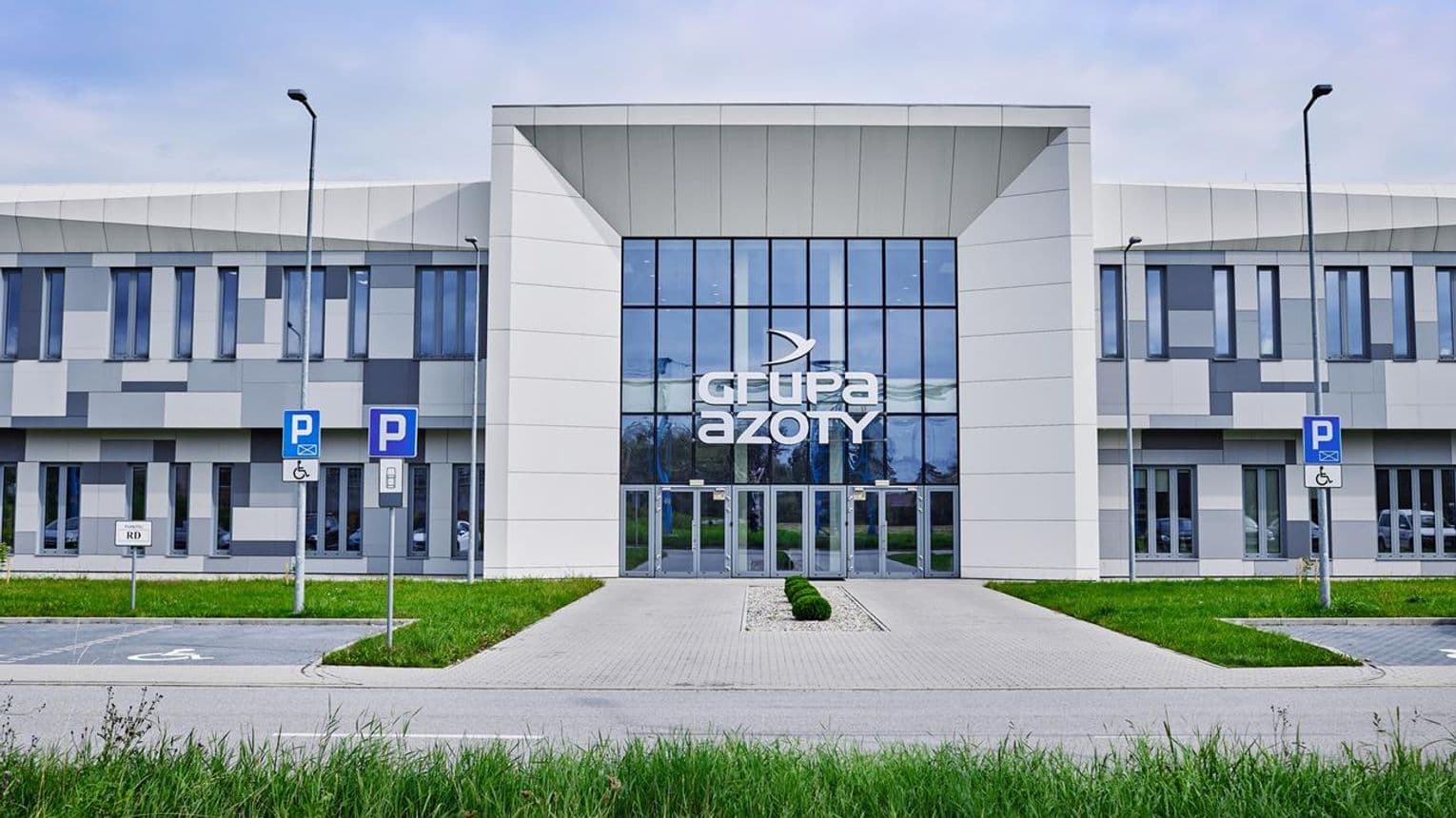 Grupa Azoty odpowiada na postulaty związkowców. „Dialog ze stroną społeczną wchodzi w nową fazę”