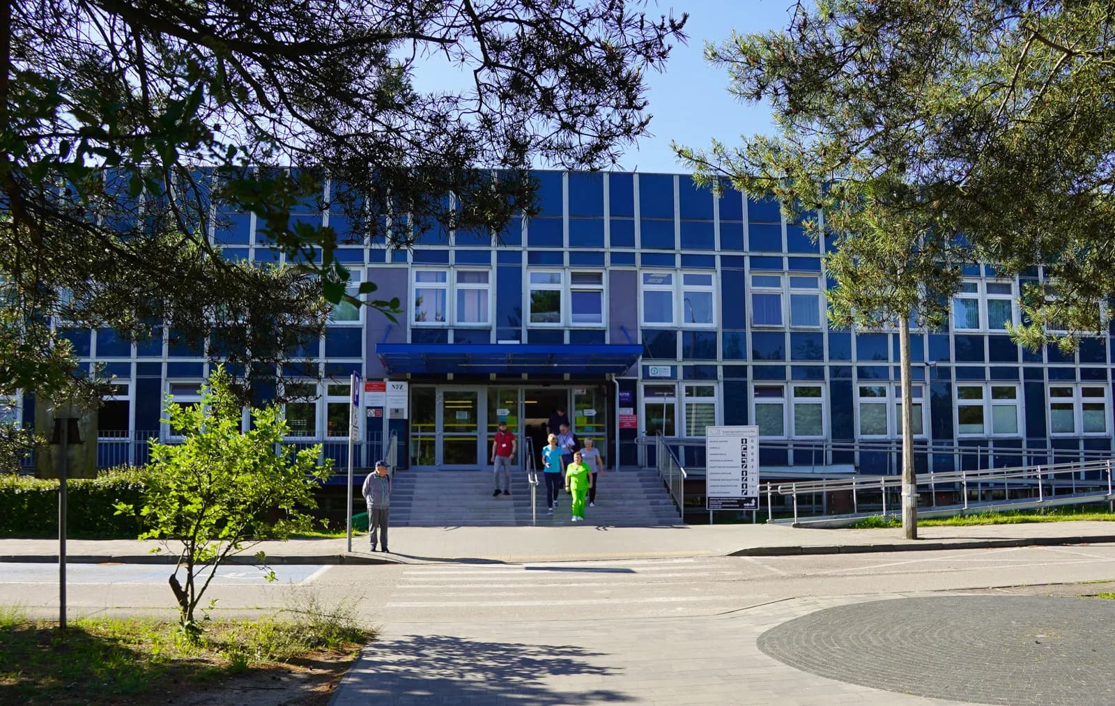 Ile naprawdę zarabiają lekarze w Szpitalu Specjalistycznym w Pile? Dyrektor wydał sprostowanie