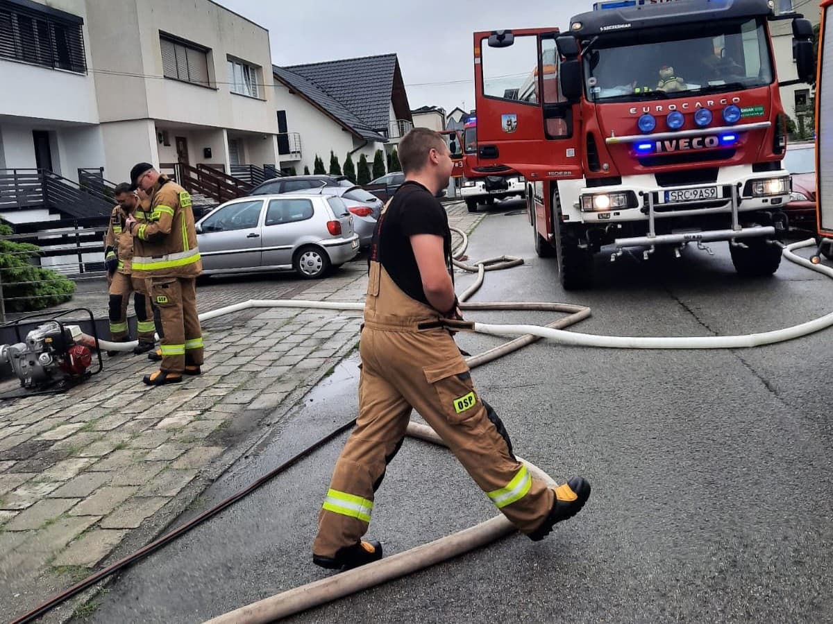 IMGW ostrzega przed burzami. Po wczorajszej ulewie nad Raciborszczyzną, straż pożarna interweniowała prawie 170 razy