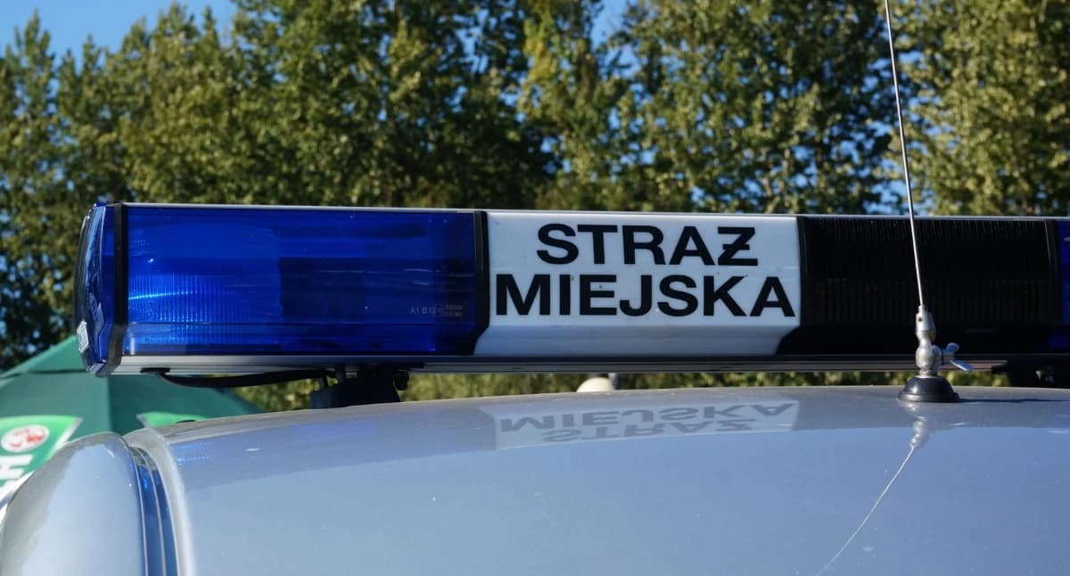 Interwencja na Klachowcu: Agresywni mężczyźni trafili do izby wytrzeźwień