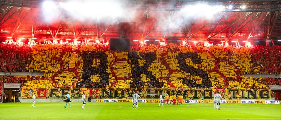 Jagiellonia Białystok: kolejne lato pod znakiem budowy zespołu
