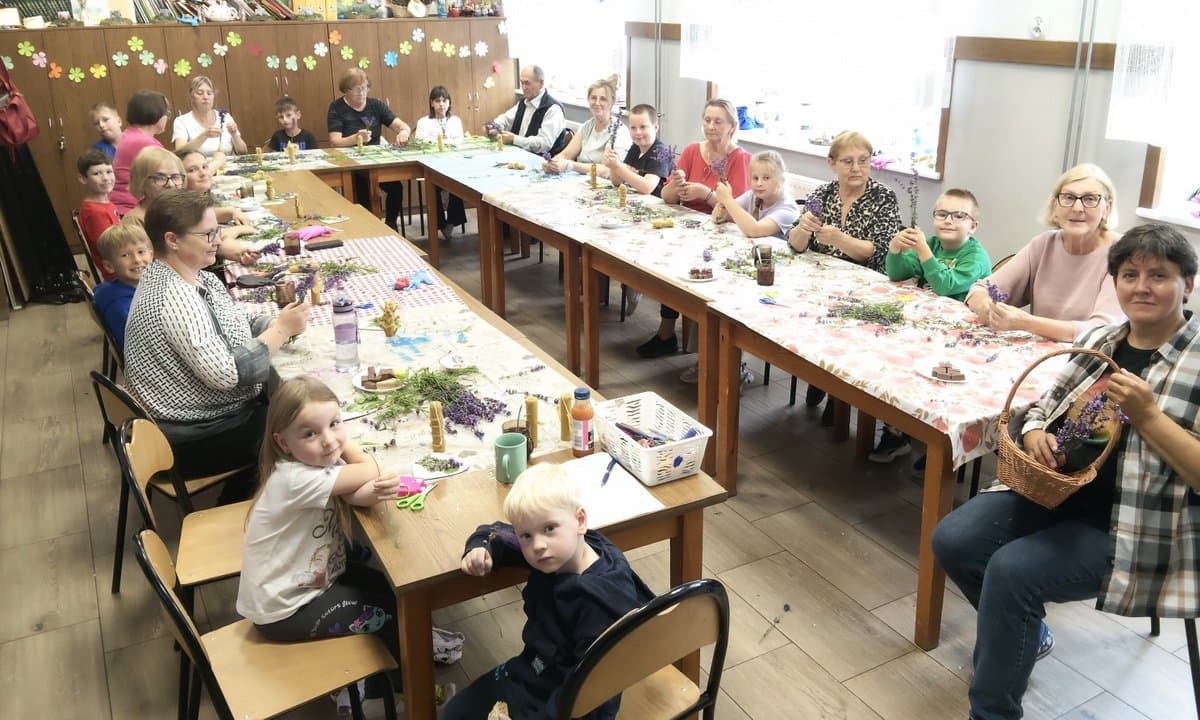 "Jak w ulu" Warsztaty międzypokoleniowe