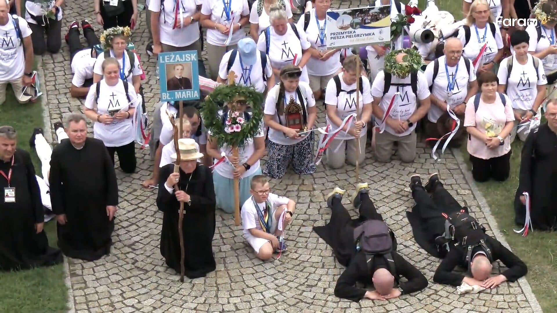 JASNA GÓRA: Pielgrzymi dotarli przed Tron Pani Jasnogórskiej