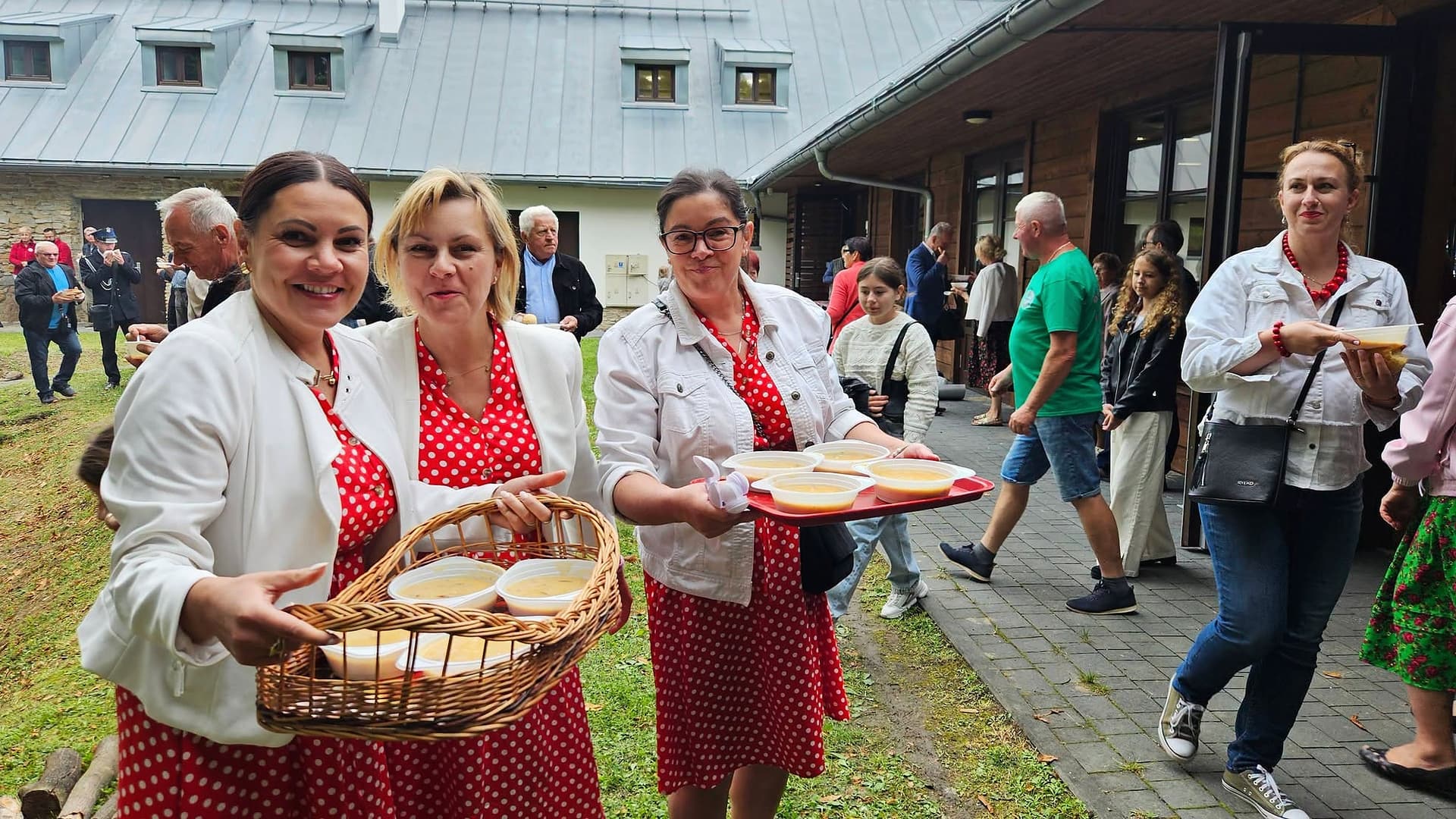 KALWARIA PACŁAWSKA: Podkarpacka Pielgrzymka Kół i Stowarzyszeń Gospodyń Wiejskich
