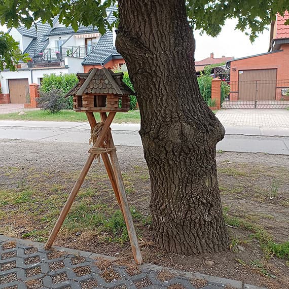 Karmnik wyjechał na „wakacje”. Nietypowa historia z Ułańskiej zakończyła się szczęśliwie