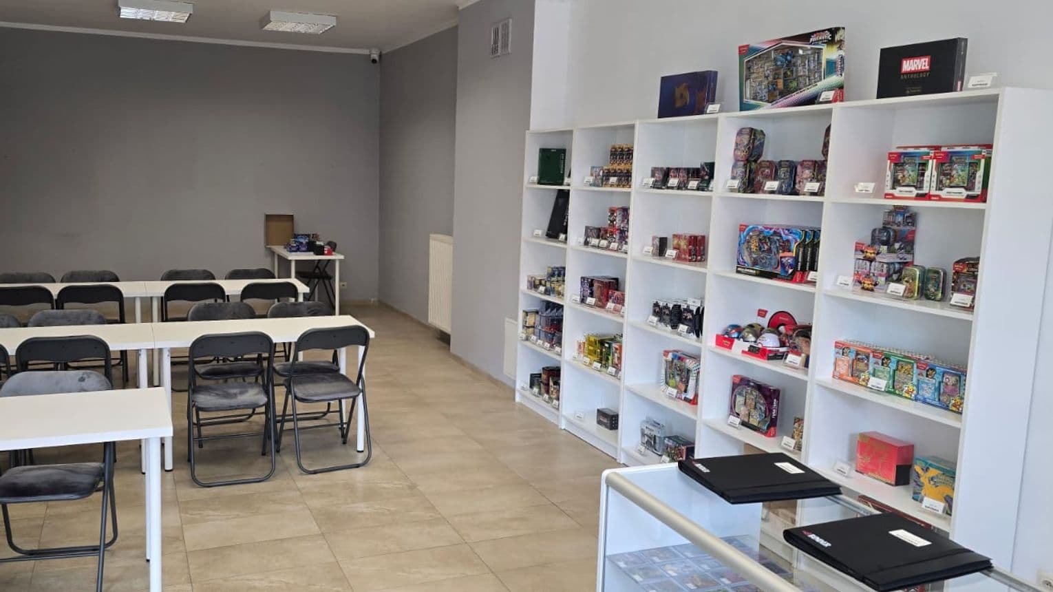 🃏 Kartonada – nowe miejsce dla fanów gier karcianych i kolekcjonerów w Suwałkach