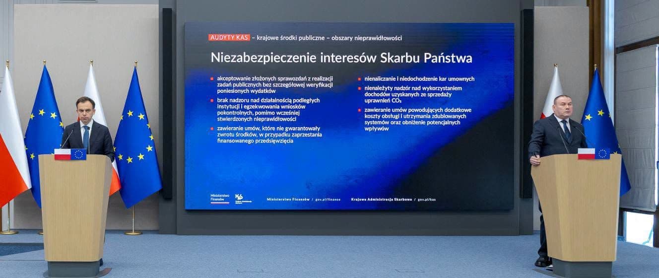 KAS wykryła nieprawidłowości na 120 mld zł
