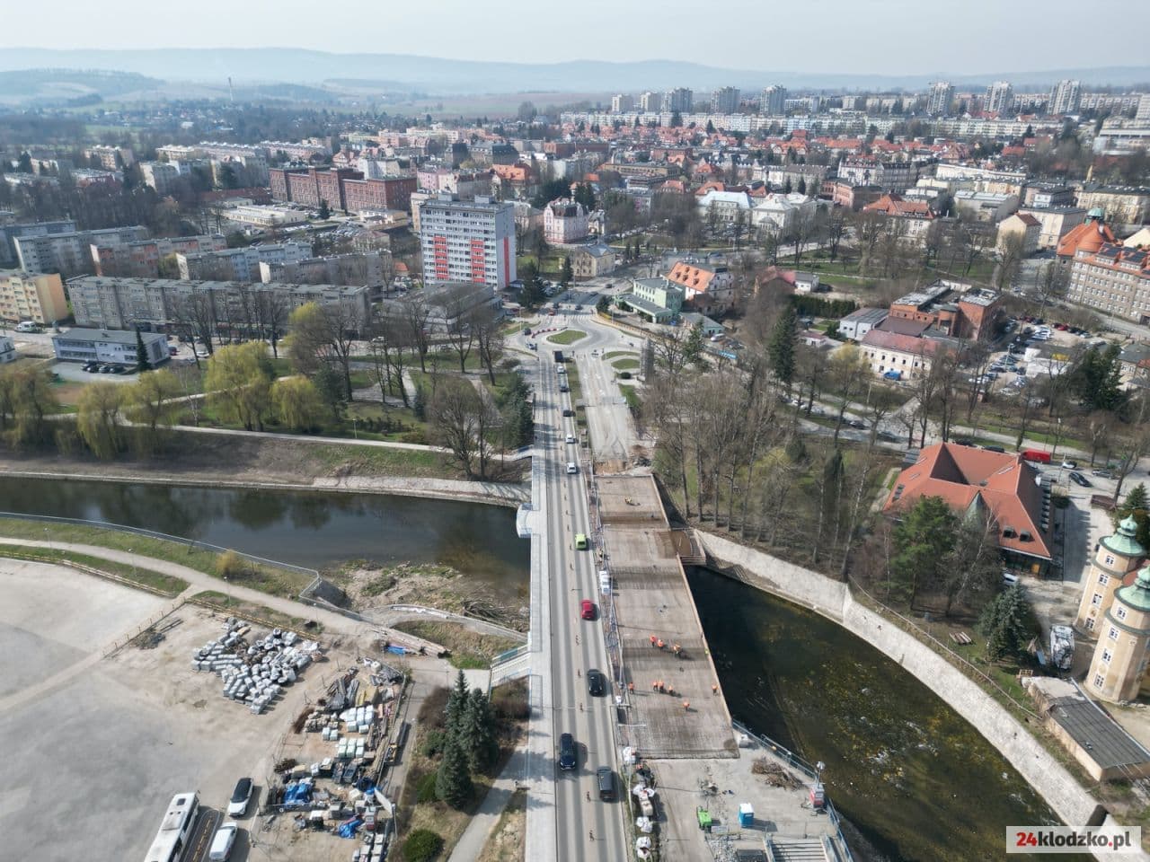 Kłodzko. Początkiem sierpnia most w ciągu ulicy Kościuszki zostanie w całości udostępniony dla ruchu