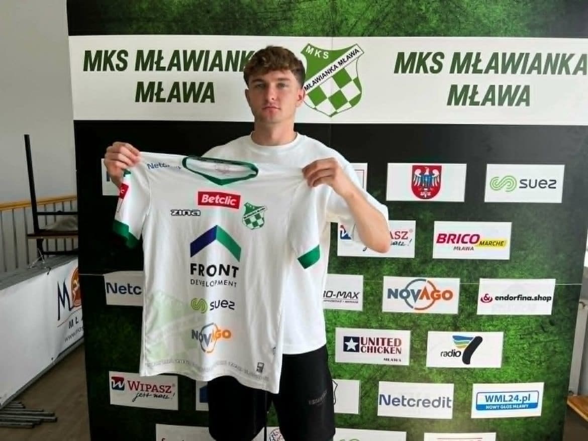 Kolejne wzmocnienia. Kacper Skwierczyński w Mławiance