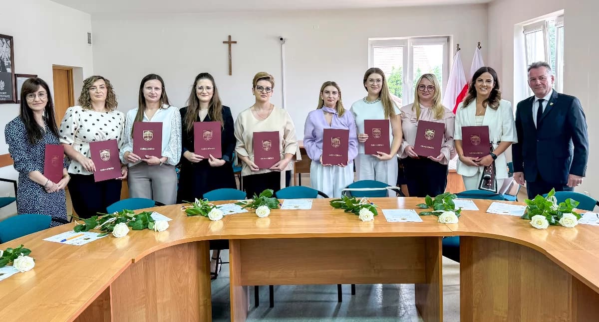 Kolejny krok w zawodowej karierze. Nowe nauczycielki mianowane