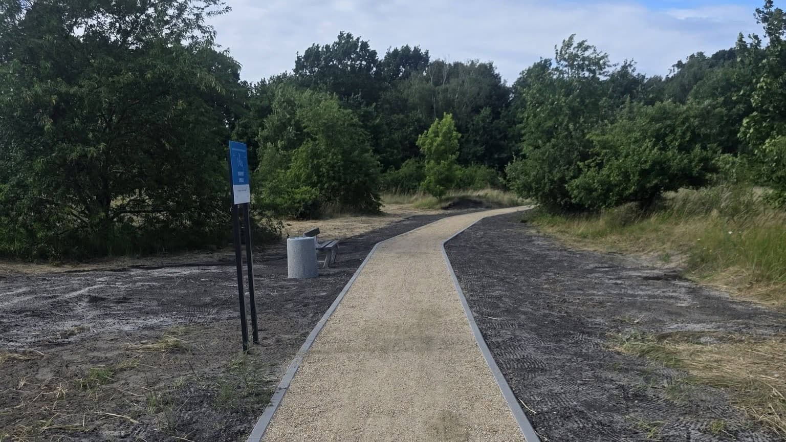 Kolejny pomysł mieszkańców Bydgoszczy został zrealizowany w ramach Bydgoskiego Budżetu Obywatelskiego. Tym razem na osiedlu Glinki- Rupienica na obrzeżach Polany powstała mineralna ścieżka.