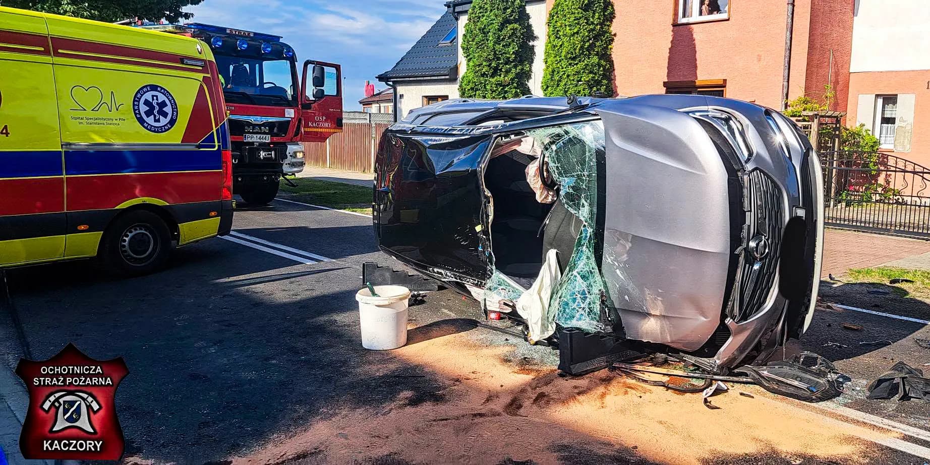 Kolizja w Kaczorach. Kierująca zasnęła za kierownicą