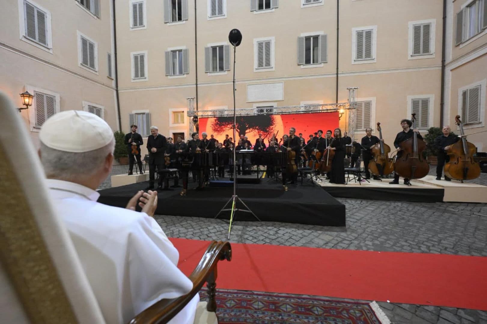 Koncert dla Papieża. Leon XIV o pięknie, które daje nadzieję