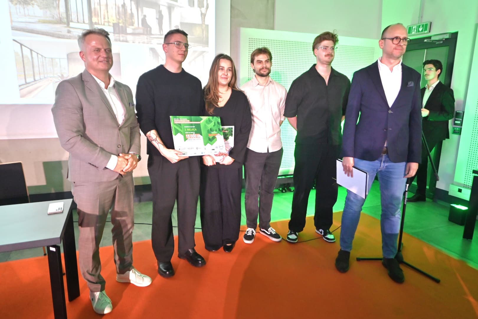 Koniec z „więzieniem trzeciego piętra”? Architekci pokazali rozwiązania