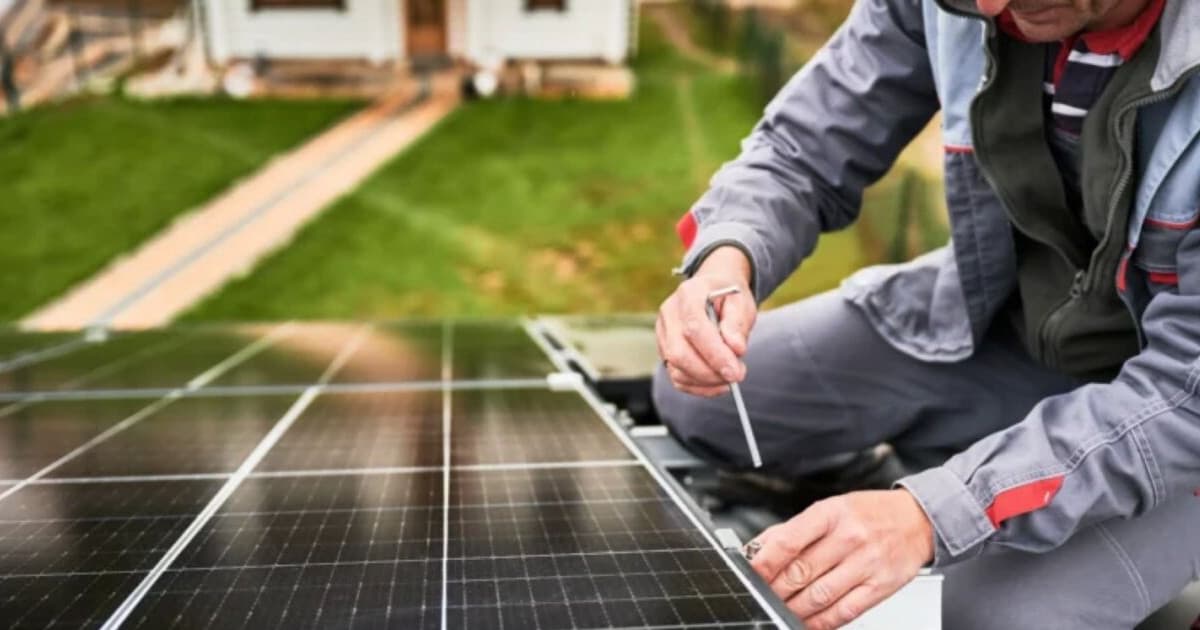 Konstrukcje fotowoltaiczne i panele PV dla instalatorów
