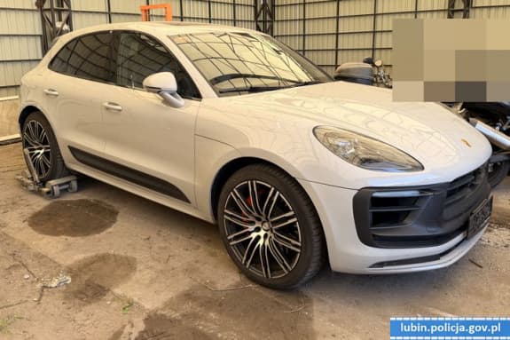 Kryminalni odzyskali Porsche warte ponad 200 tys. zł