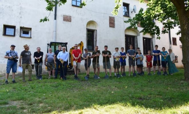Krzepice rozpoczęły archeologiczną przygodę