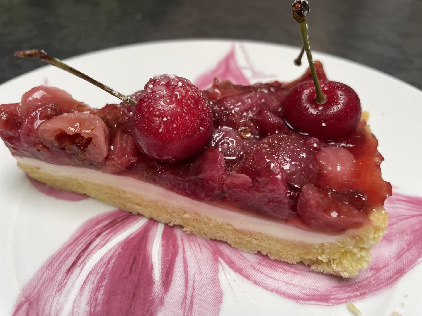Kuchnia Radia 90: tarta z czereśniami i panna cottą