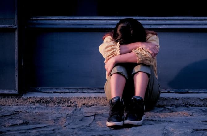 Latami krzywdził małoletnią. Zapadł wyrok dla pedofila