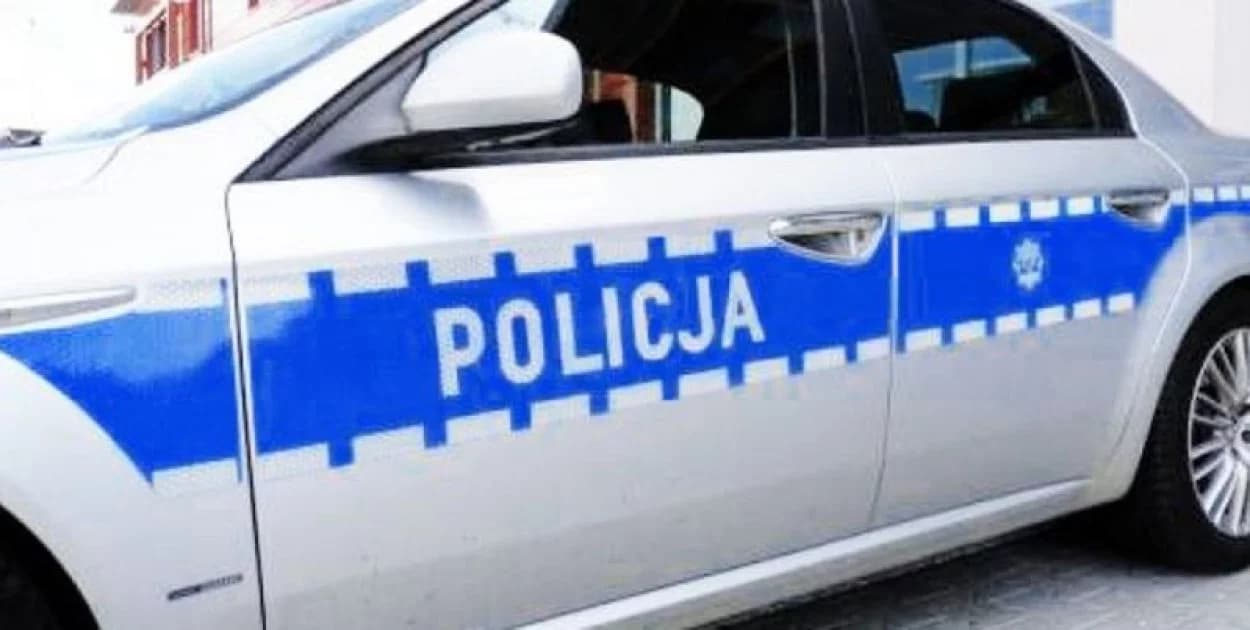 Łowicz. Kolizja dwóch osobówek na Tkaczewie. Sprawczynią 47-latka za kierownicą Toyoty