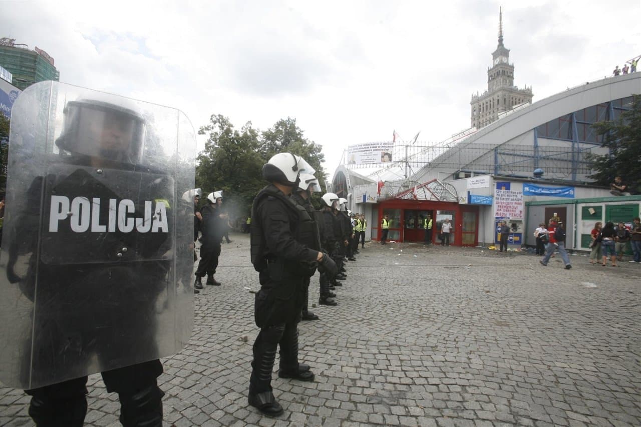 Makabryczne zdarzenia pod Kupieckimi Domami Towarowymi. Co stało się 21 lipca 2009?