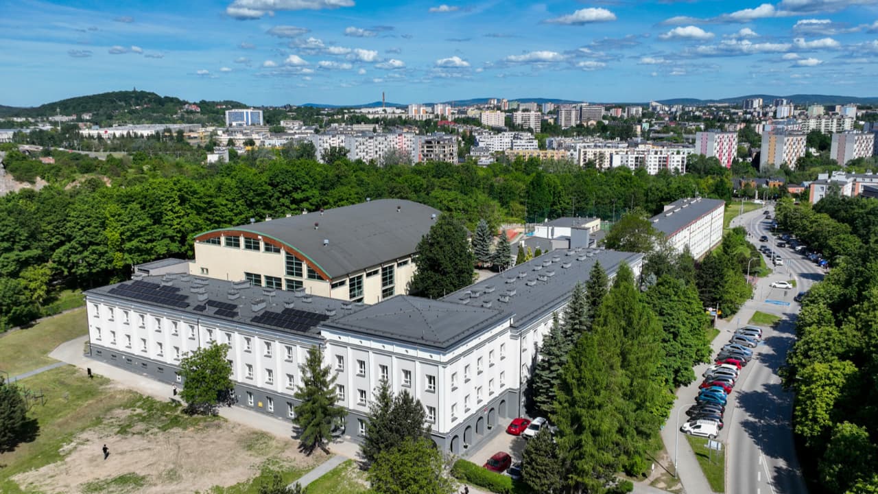MIASTO W kieleckich szkołach powstaną nowe klasy dla przyszłych lekarzy