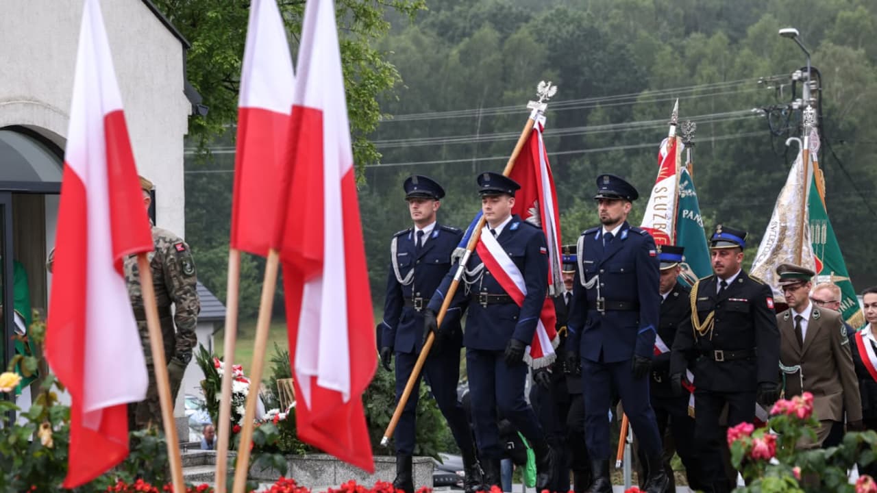 Michniów pamiętał o ofiarach. Uczczono 83. rocznicę pacyfikacji wsi 20
